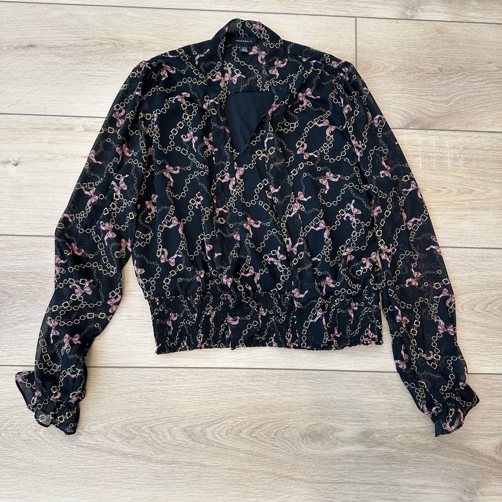 Black and Pink Chain Print Blouse